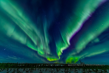 Starkes Polarlicht in Lappland